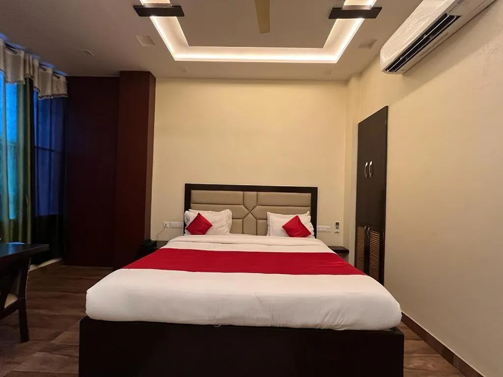 Mayur Palace, Agra Agra  3*, Agra (Uttar Pradesh) India